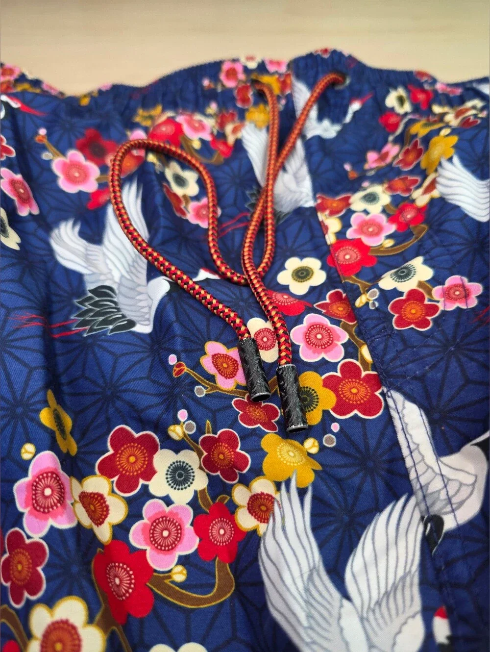 Broken Threads Surf Swim Trunks XL Japanese Crane Floral Print Board Shorts